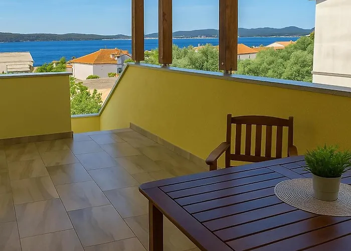 Apartman S Pogledom Na More 3